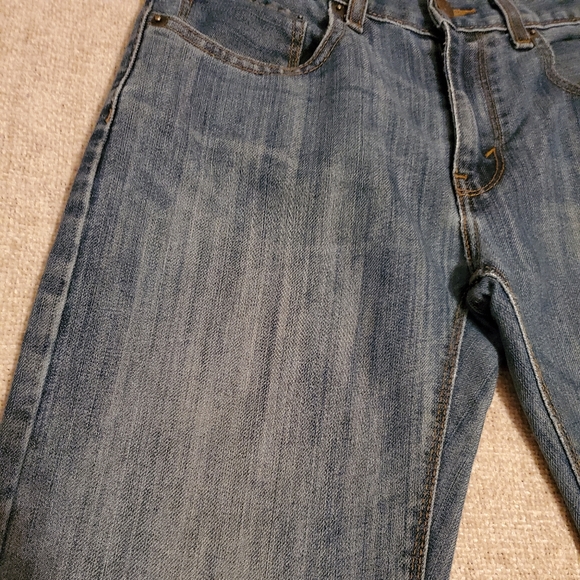 Levi Denizen 218 slim straight fit size 16 - Picture 4 of 5